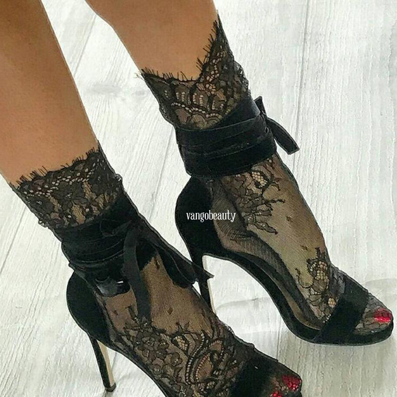 Sexy Tulle Ankle Lace Socks Black - Picture 2 of 4